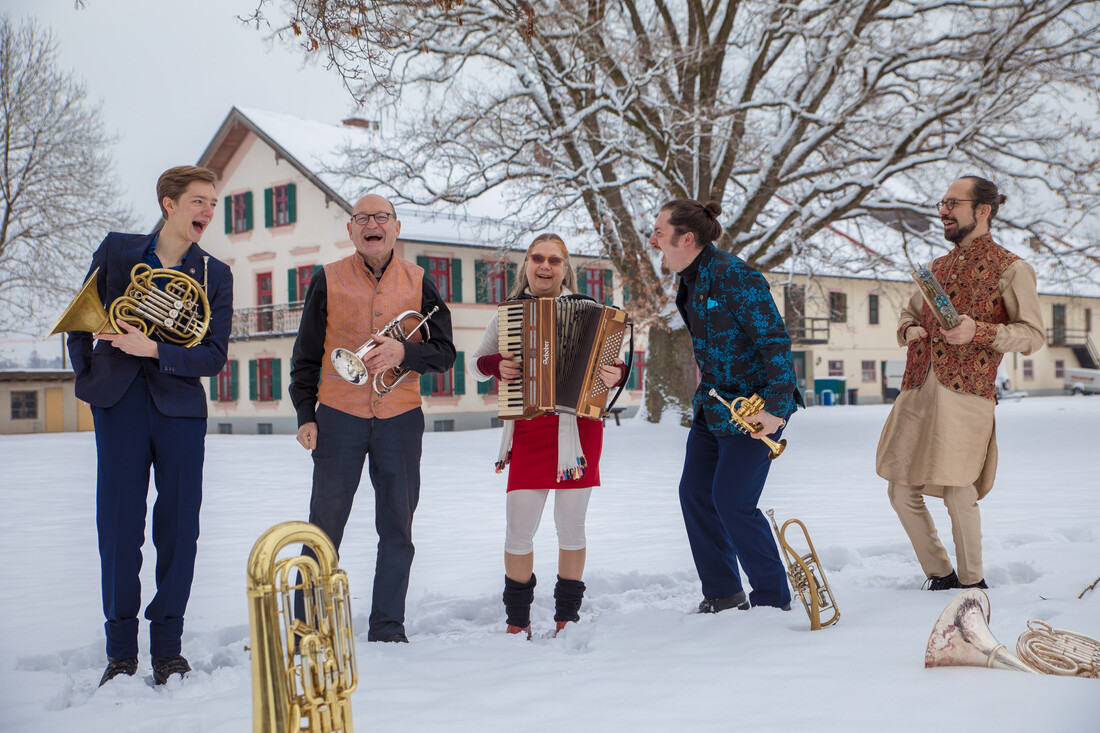 Unterbiberger Weihnachstkonzert Zeitenspiel mit Michael Harles