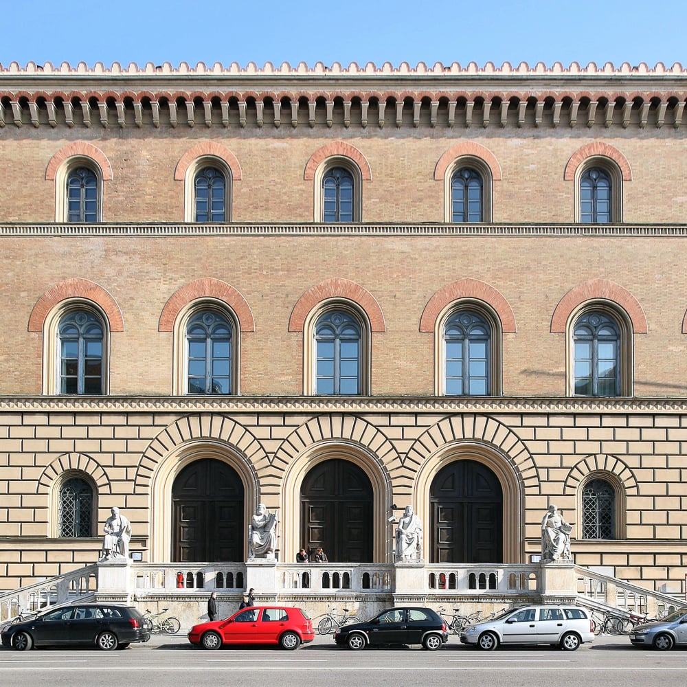 Büchereien und Bibliotheken München: Bayerische Staatsbibliothek