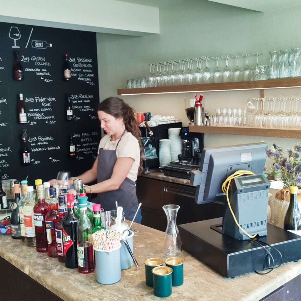 Neue Restaurants Bars und Cafés München: Weinbar Servus