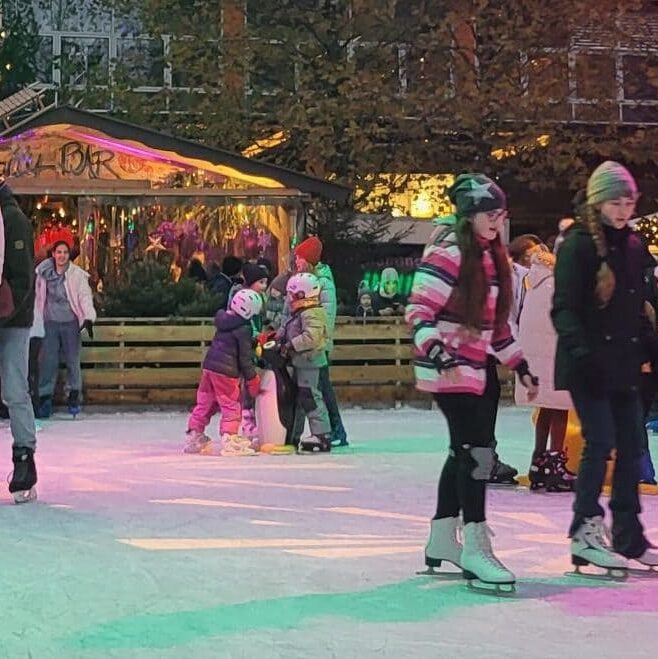 Schlittschuhlaufen München: WinterWunderWerk