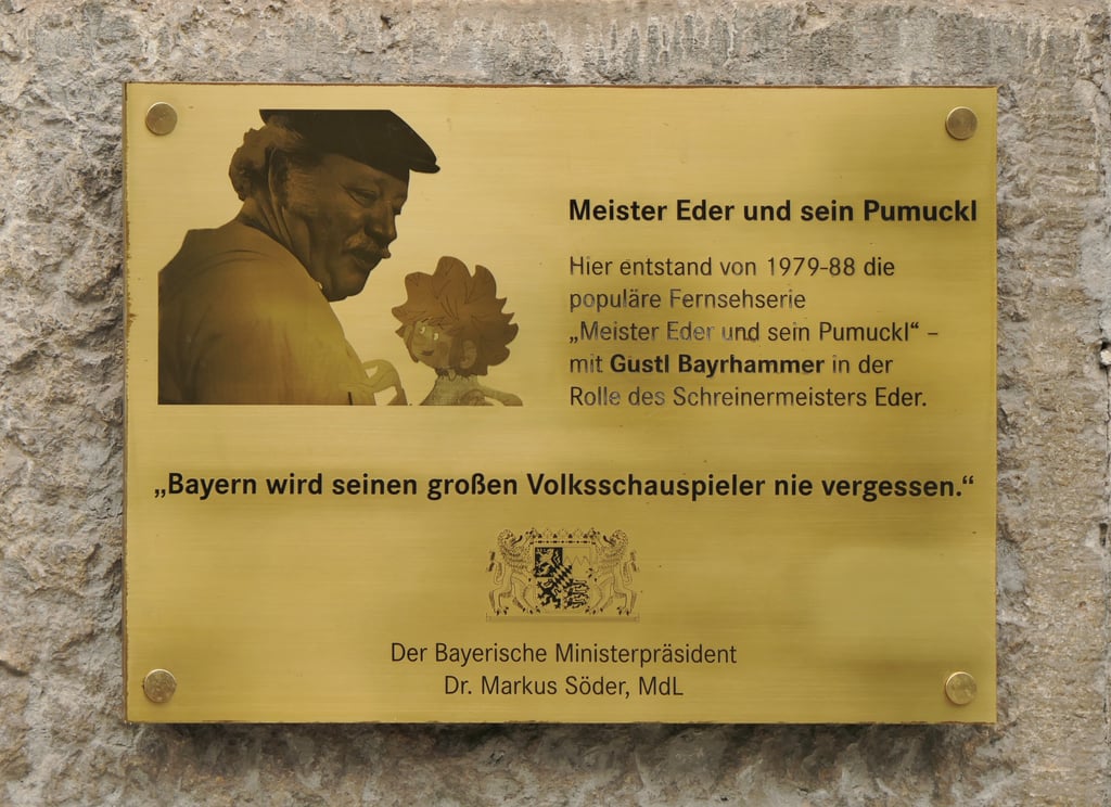 Pumuckl Schild an der Widenmayerstr. 2

© Renardo la vulpo, CC BY-SA 4.0