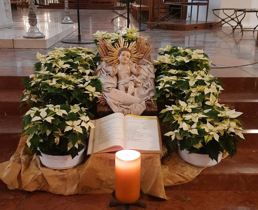 Post für das Christkind im Münchner Dom