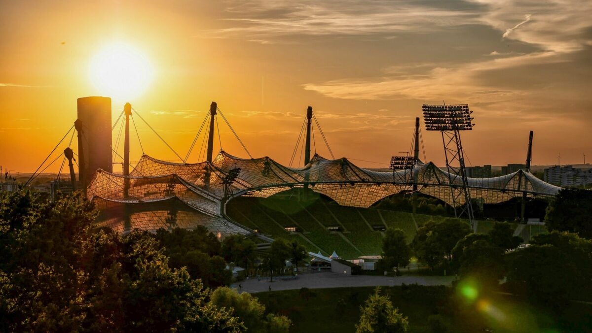 Sonnenuntergang anschauen auf dem Olympiaberg