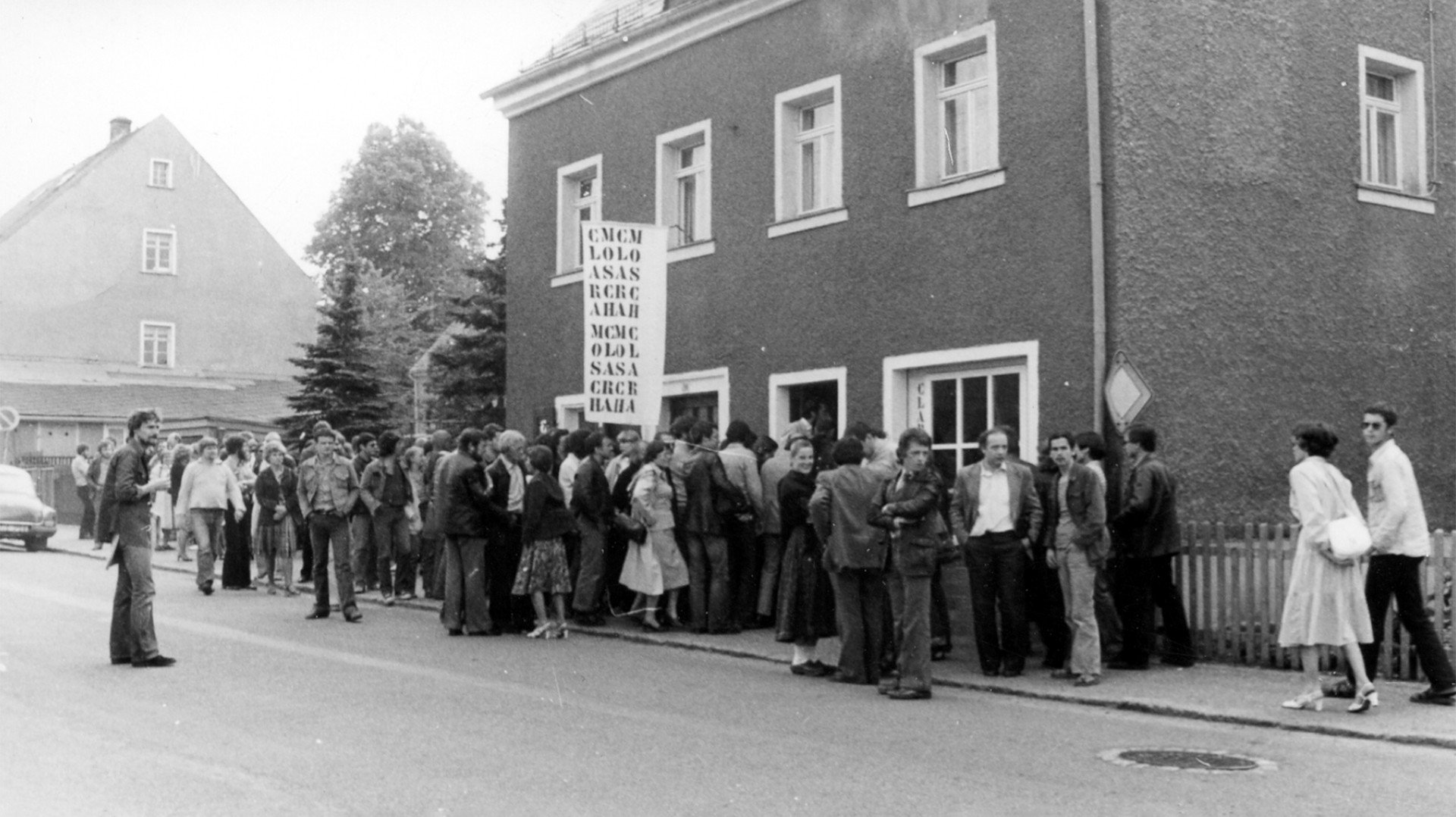 e5119f8-p-307647-print8.jpg - IN München - Das Stadtmagazin Bilder aus Go Clara Go