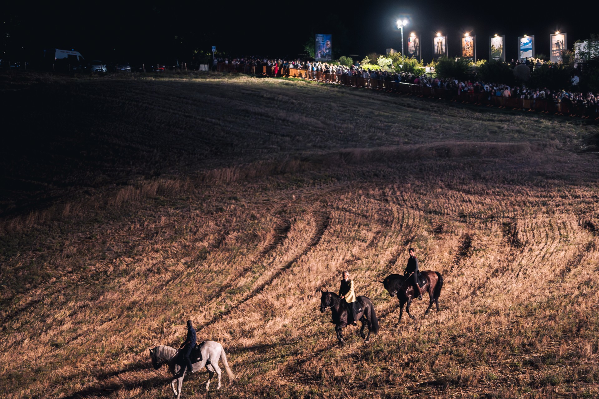 deeba1d-p-308648-print6.jpg - IN München - Das Stadtmagazin Bilder aus Andrea Bocelli: Because I Believe